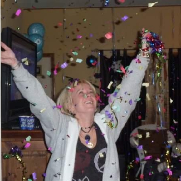 I'm in2 jewels,art,clothes, boho,hippie,accessories of any kind.Beautiful things - Picture 4 of 10